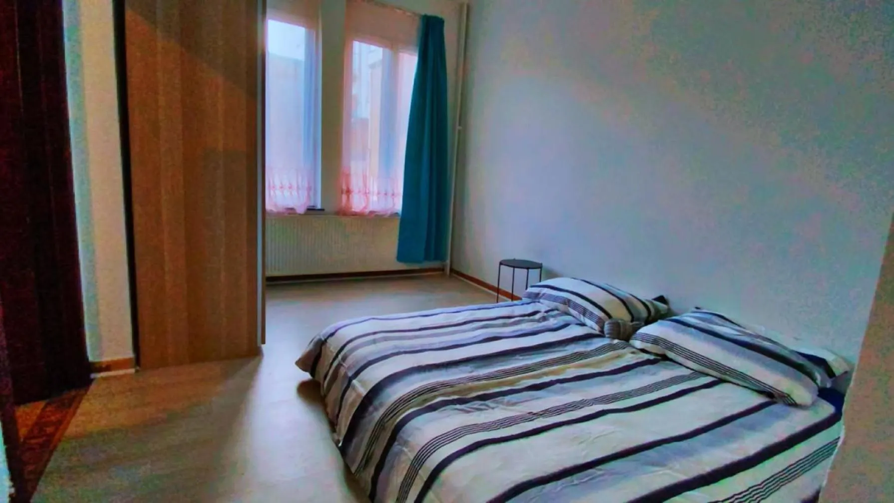 Luxe Suite Appart Брюссель 0*,  Бельгия